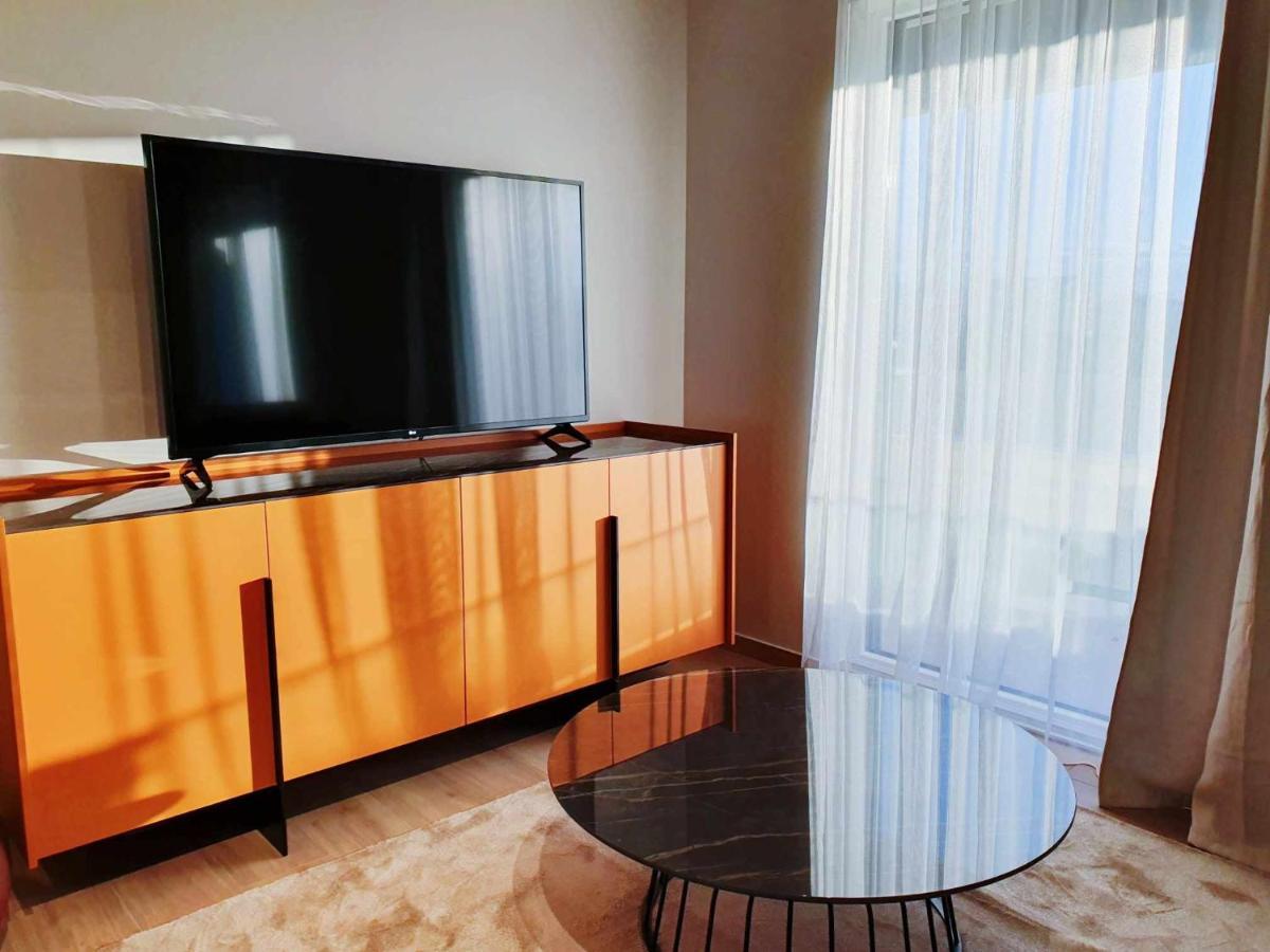 New Ana Design City Center Apartments Pula Exterior foto